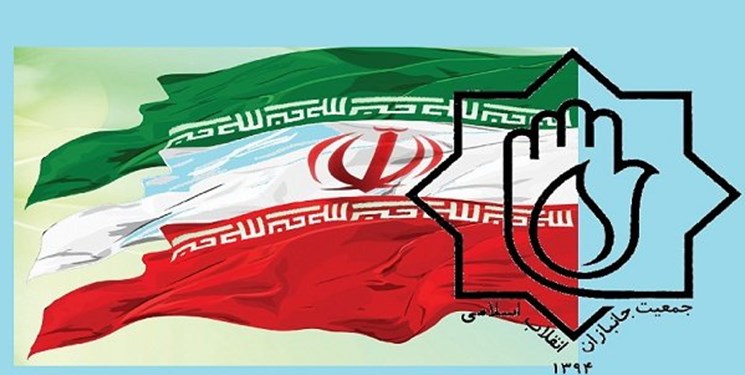 نیروهای انقلاب باید در راستای همگرایی اقدام کنند