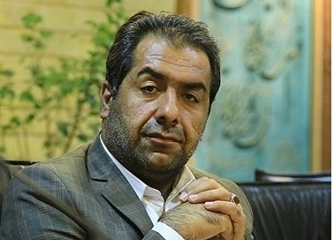 برخورد فیزیکی یک شهروند با درشت گویی نماینده مجلس