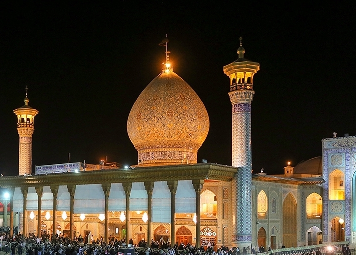 حرم شاهچراغ (ع) عزادار وفات کریمه اهل بیت (س)