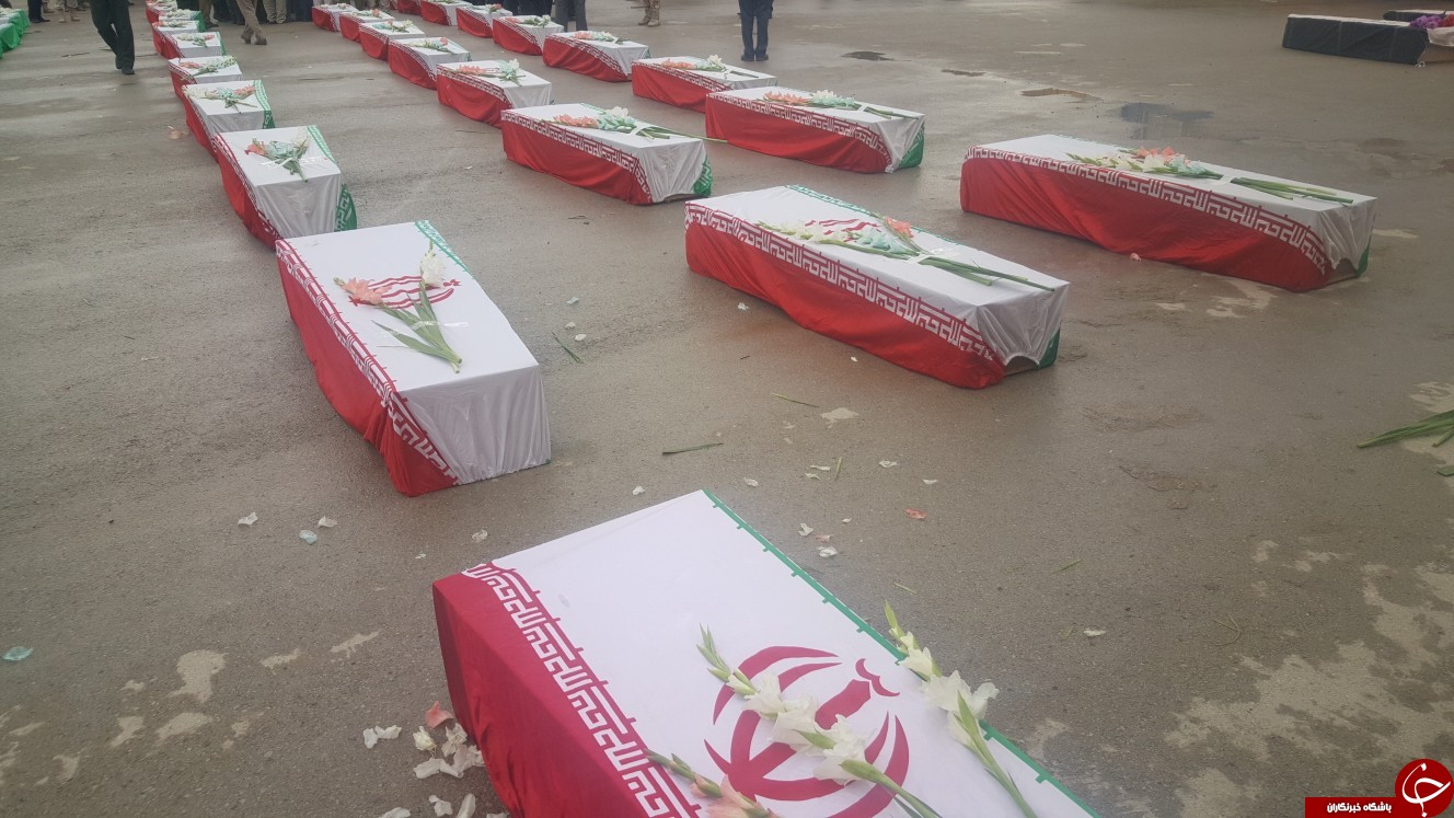 پیکر&zwnj;های مطهر 46 شهید دفاع مقدس از مرز مهران وارد خاک کشور شد +تصاویر
