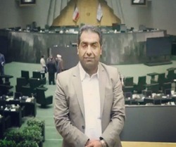 ادای احترام اینستاگرامی نماینده سراوان به خودش +عکس