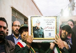 پیکر سردار منصوری در ایذه به خاک سپرده شد