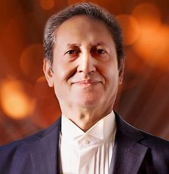 هیچگاه از من تجلیل نشد/ با روحانی همکاری نمی‌کنم!
