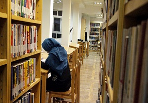بازدید مدیرکل صداوسیما از کتابخانه وزیری یزد