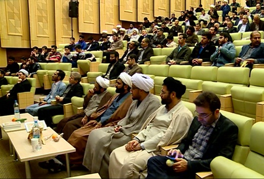 همایش وحدت حوزه و دانشگاه در اراک و خمین