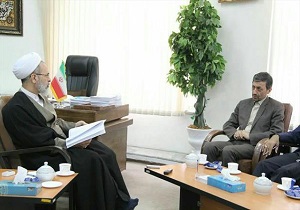 حوزه علمیه برای مشارکت در طرح مددکاری اسلامی باکمیته امداد مشارکت می کند