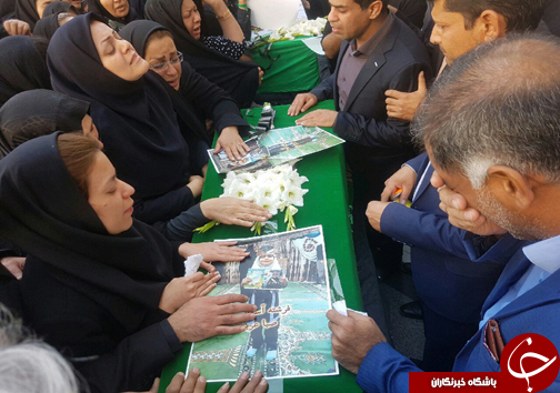 تشییع پیکر دانش آموزان مدرسه دخترانه اسوه حسنه