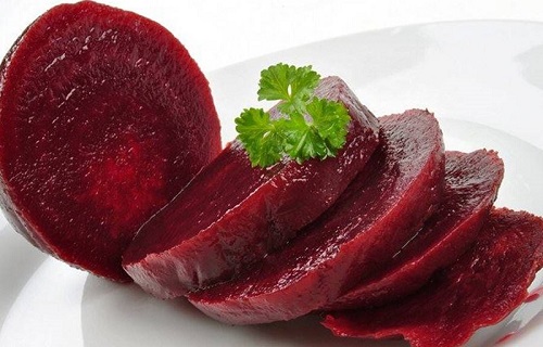 فواید علمی خوراکی&zwnj;های شب یلدا + نکات سلامتى لبو