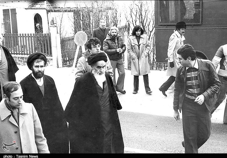 پاسخ امام به نماینده کارتر درباره بختیار پاسخ امام به نماینده کارتر درباره بختیار