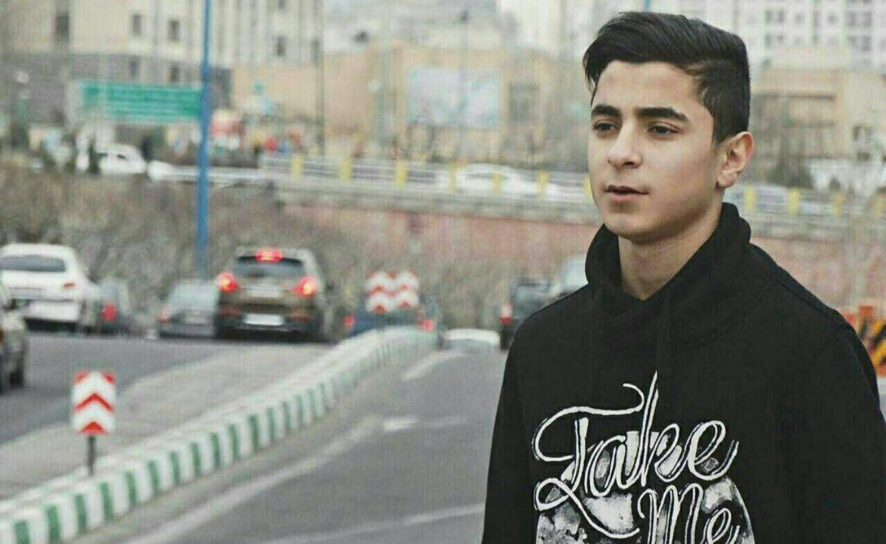 مادر احمدرضا شاکر: روزگار قائدی را سیاه می کنم/ پول دیه را به مهدی می دهم اما پسرم را به من بازگرداند