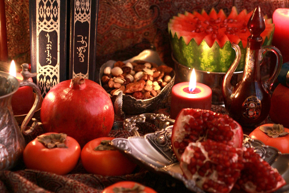 دورهمی یلدایی باهنرمندان/ یک پیشنهاد ویژه برای شب چله