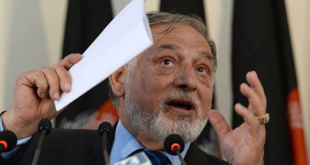 رئیس پیشین کمیسیون انتخابات افغانستان بازداشت شد