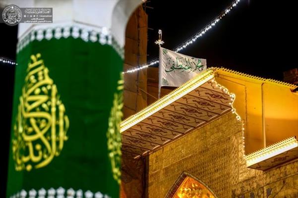 مهیا شدن حرم امیرالمؤمنین(ع) در آستانه میلاد نبوی+تصاویر