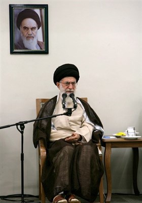 رهبر انقلاب به نمایندگان موسوی و کروبی چه گفتند؟