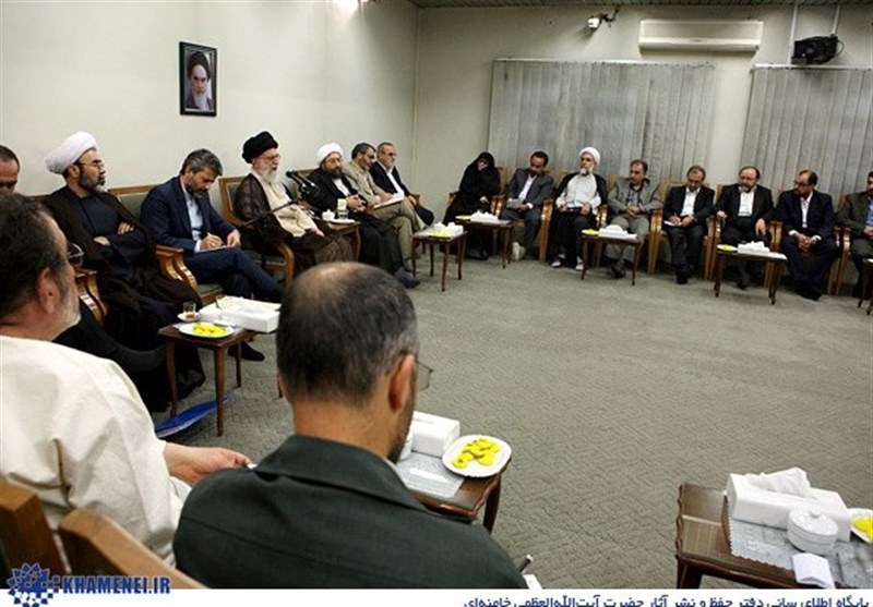 جزئیات کامل جلسه رهبرانقلاب با نمایندگان کاندیداهای ٨٨ منتشر شد/ رهبر انقلاب به نمایندگان موسوی و کروبی چه گفتند؟