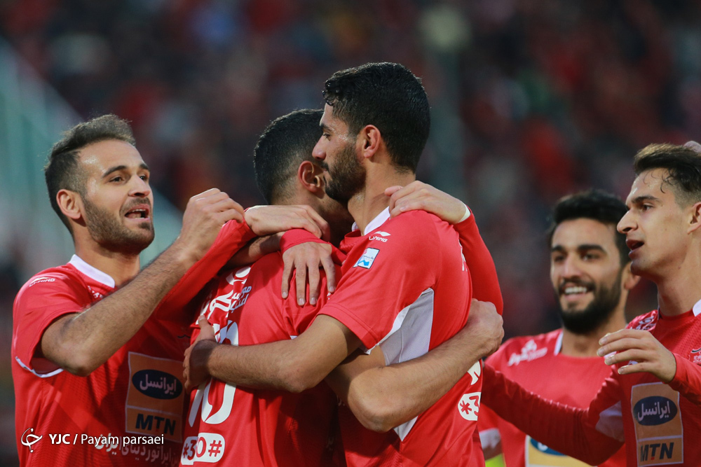 پیشنهاد سپاهان و پیکان به هافبک جوان پرسپولیس