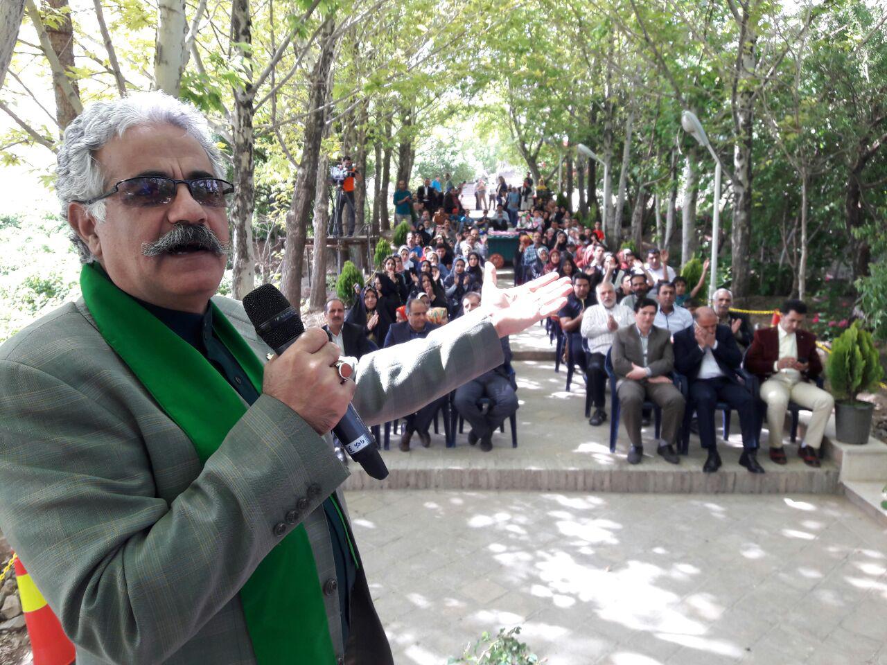 خاطرات تلخ و شیرین بازیگران از بلند ترین شب سال/هنرمندی که مادرش را در شب یلدا از دست داد