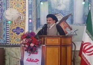 کسی که نمی‌تواند مشکل مردم را حل کند، حق ندارد مسئولیت داشته باشد