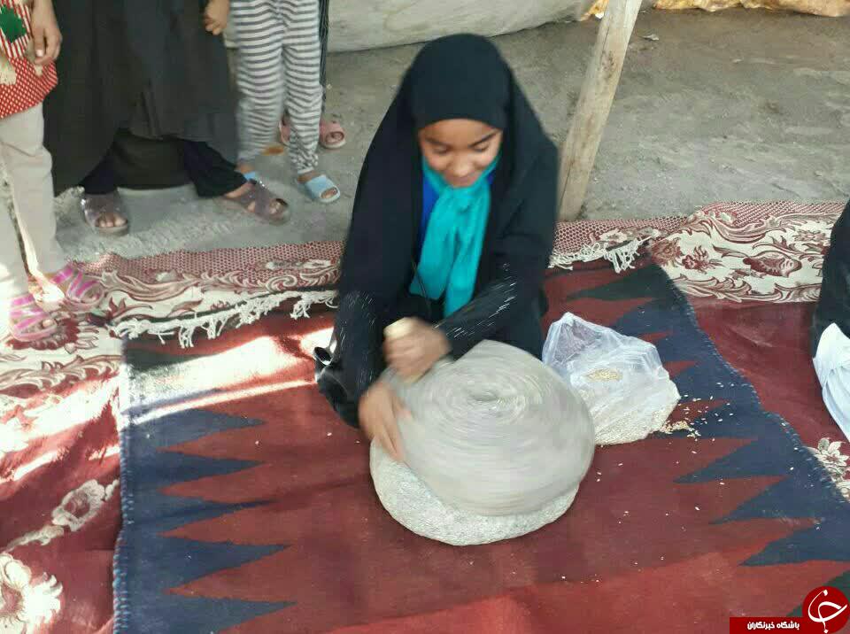جشنواره بازی ها و غذاهای بومی و محلی در روستای خیرآباد نرماشیر + تصاویر