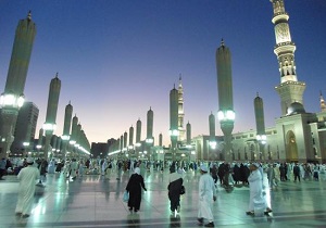 سمنان مسرور جشن میلاد پیامبر نور و صادق آل محمد (ص)