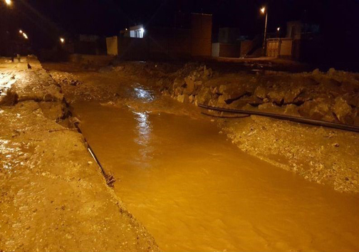 آب ۴۵ روستای پلدختر قطع شد/جابه&zwnj;جایی لوله گاز/بازگشایی محور جنوب