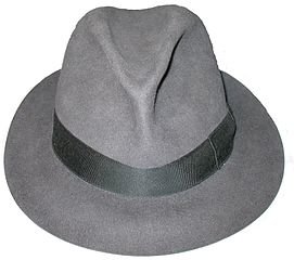چگونه یک کلاه زمستانی مناسب انتخاب کنیم