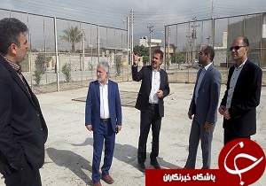 بازدید مسئولان از چمن مصنوعی قلعه تل