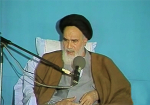 کدام روز پیامبر از مسائل سیاسی خارج بود؟/ بیانات امام خمینی (ره) درباره زندگی شخصی و اجتماعی انبیاء + فیلم