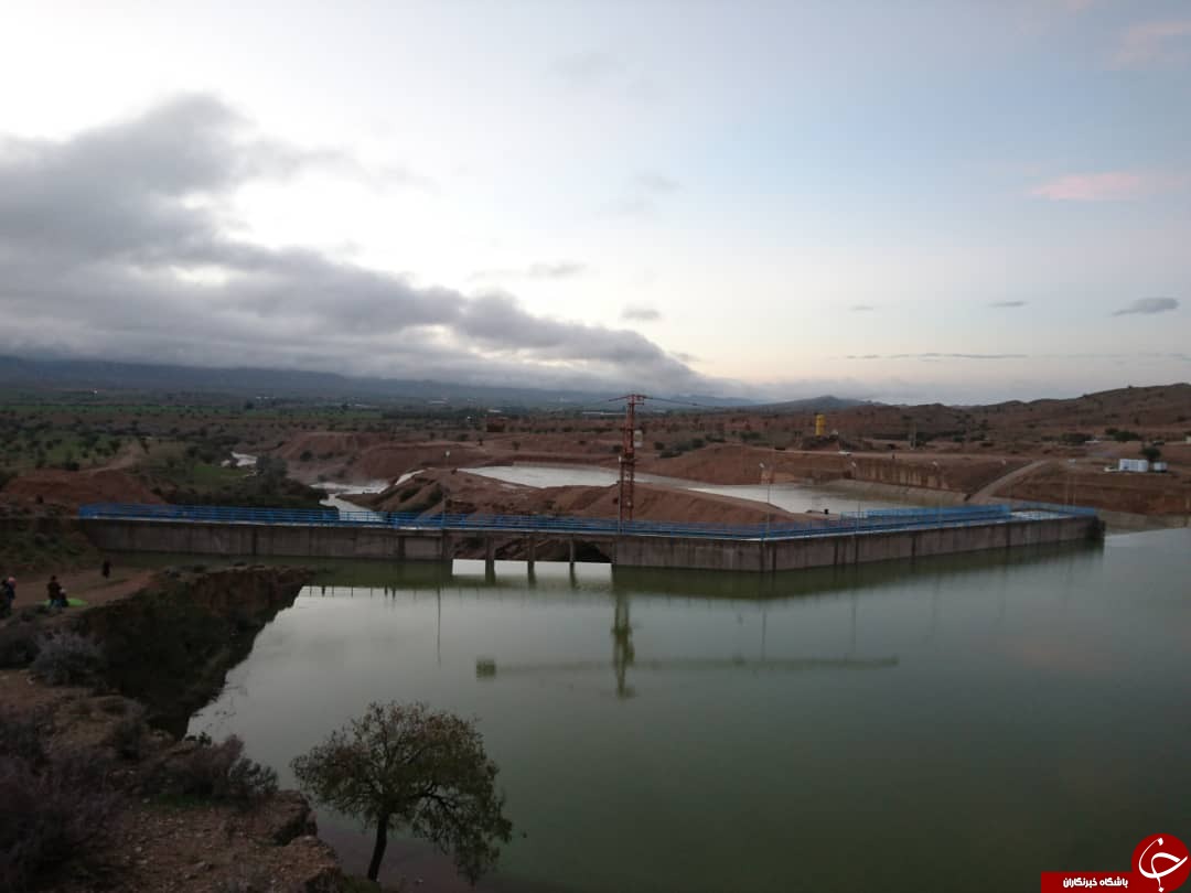 آبگیری سد تنگ ارم دشتستان (عکس)