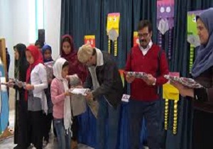 تجلیل از کودکان کتابخوان در سمنان