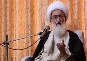 مسئولین باید به مردم توجه داشته باشند چرا که آنها ستون جامعه هستند
