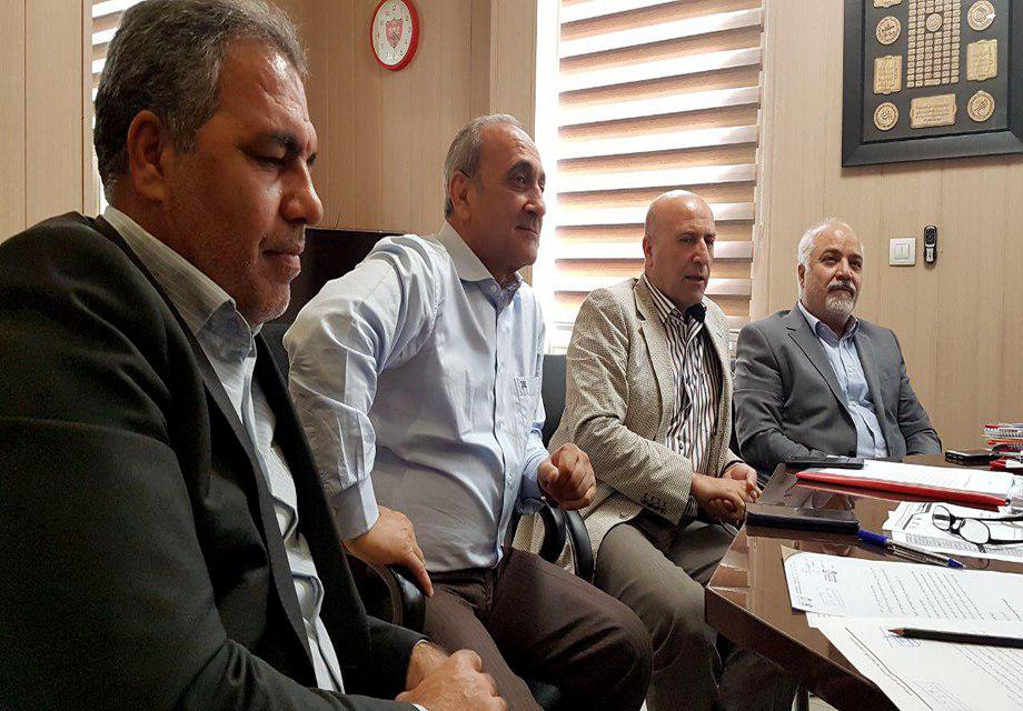 گرشاسبی همچنان گزینه اصلی مدیریت پرسپولیس