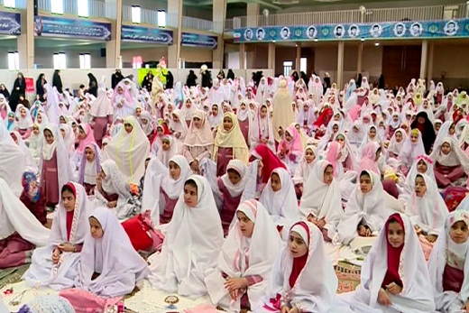 جشن تکلیف الهی دختران خمینی جشن تکلیف الهی دختران خمینی