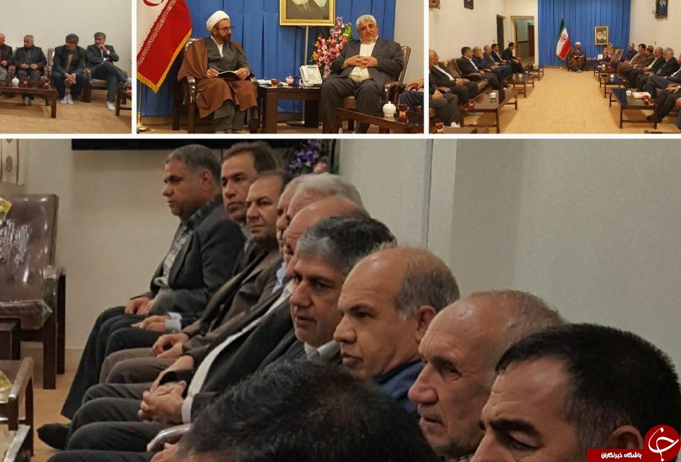 برای حل مشکلات جوانان و اشتغال هم وارد میدان شویم