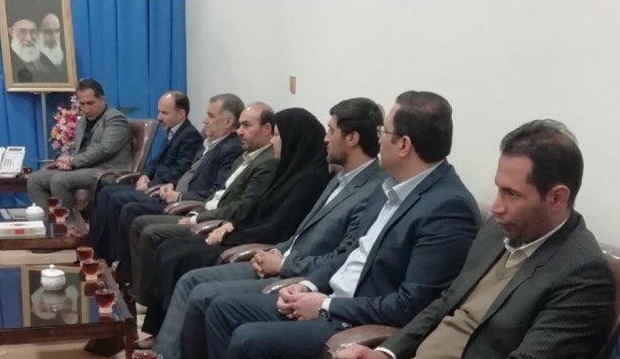 شهردار و مسئولان شهرداری با امام جمعه ایلام دیدار کردند+عکس