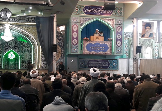 عزت زیر ولایت خدا محقق خواهد شد نه ولایت شیطان