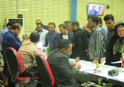 خدمات رسانی ستاد اسکان مهمانان نوروزی آموزش و پرورش ناحیه یک اهواز از لنز دوربین
