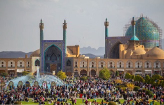 اسکان بیش از یک میلیون گردشگر در شهر اصفهان