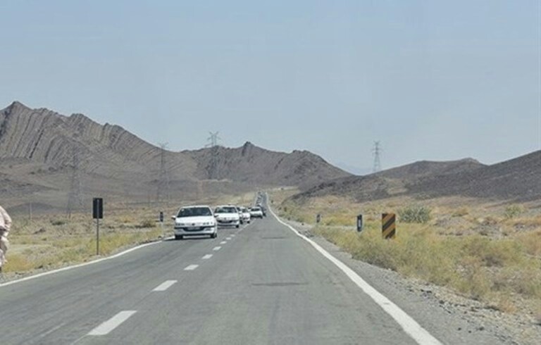 ترافیک عادی و روان در جاده های استان