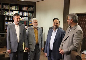 دیدار نوروزی رئیس شوراهای حل اختلاف، قضات و کارکنان اداره کل با رئیس کل دادگستری خوزستان