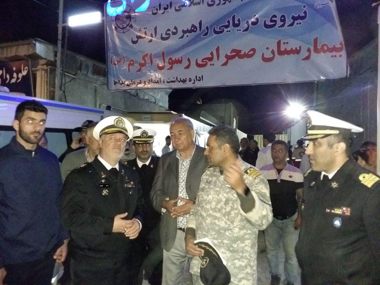 بازدید فرمانده نیروی دریایی ارتش از مناطق سیل زده