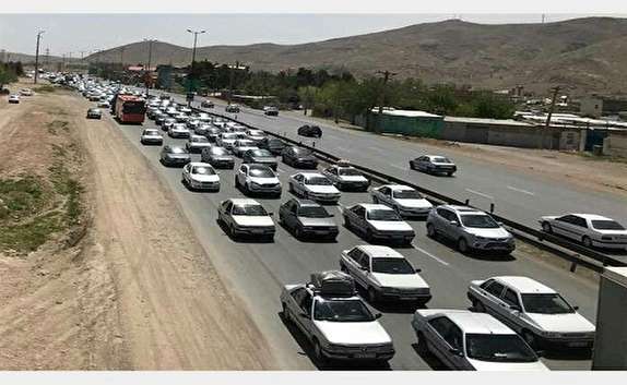 ترافیک پر حجم در جاده&zwnj;های استان سمنان