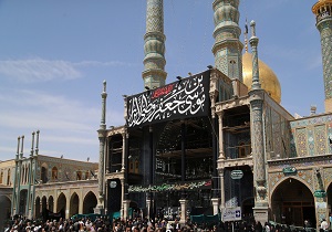 حرم مطهر در سالروز شهادت امام کاظم (ع) غرق در سوگ و ماتم