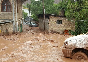 هیچکدام از روستا‌های قم در معرض سیلاب قرار ندارد/مسیر رودخانه قمرود مسدود واتراق در مسیل ها ممنوع است
