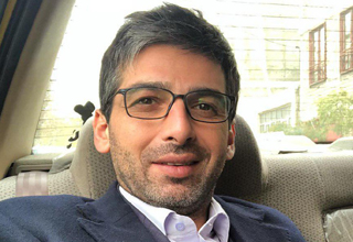 سریال&zwnj;های ماهواره&zwnj;ای پر از گاف است/ همه قبول کرده&zwnj;اند که سریال&zwnj;های ترکی سطحی و بی ارزش هستند/ بازیگر ما هیچ چیز از هنرپیشه آمریکایی کم ندارد