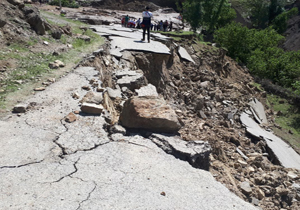 خطر رانش زمین در ۳۰۰ نقطه شهرستان کوهرنگ