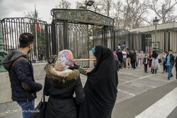 بازدید مسافران نوروزی از کاخ نیاوران