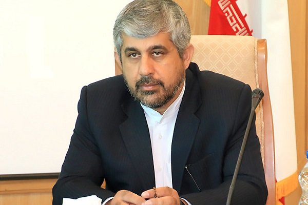 تلاش بالگردهای امدادی برای کمک به سیل زدگان پلدختر