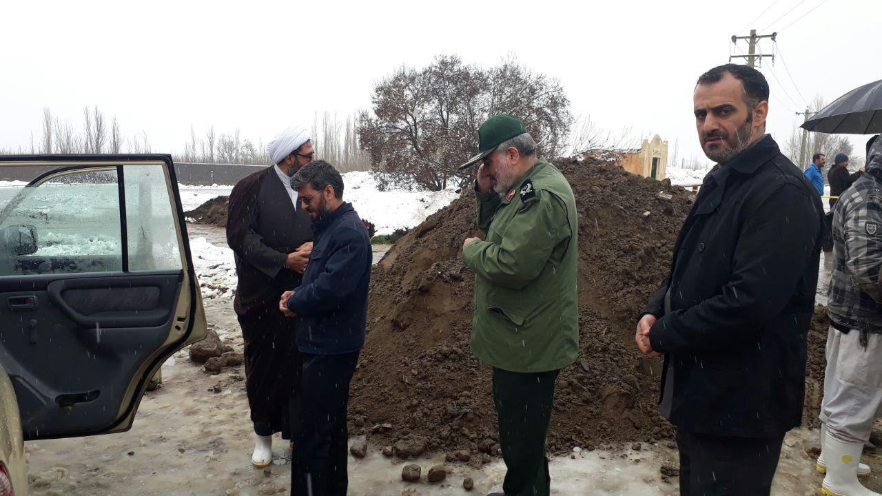حضور نماینده، ولی فقیه در استان همدان در مناطق سیل زده