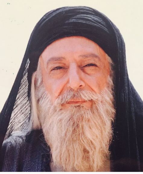 تصاویری از نقش آفرینی های متفاوت جمشید مشایخی
